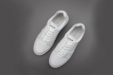 Lavair Vadour Triple White Sneaker